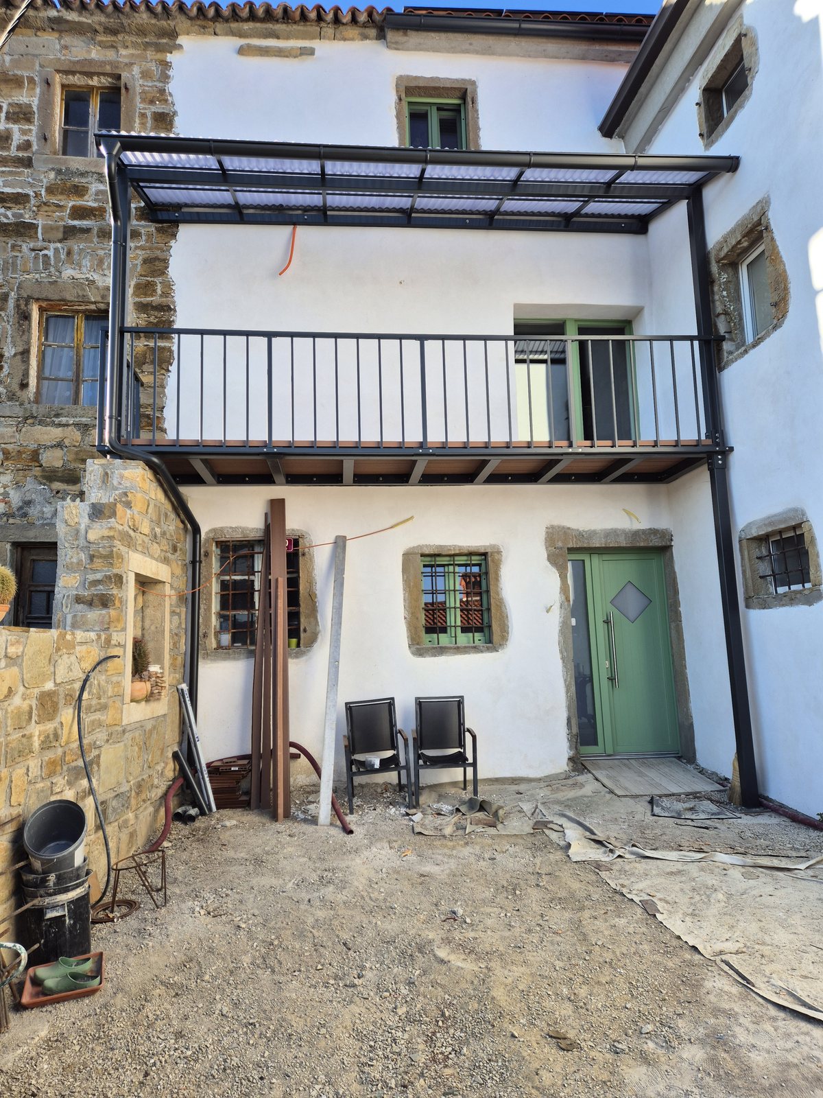 Kovinski balkon po meri