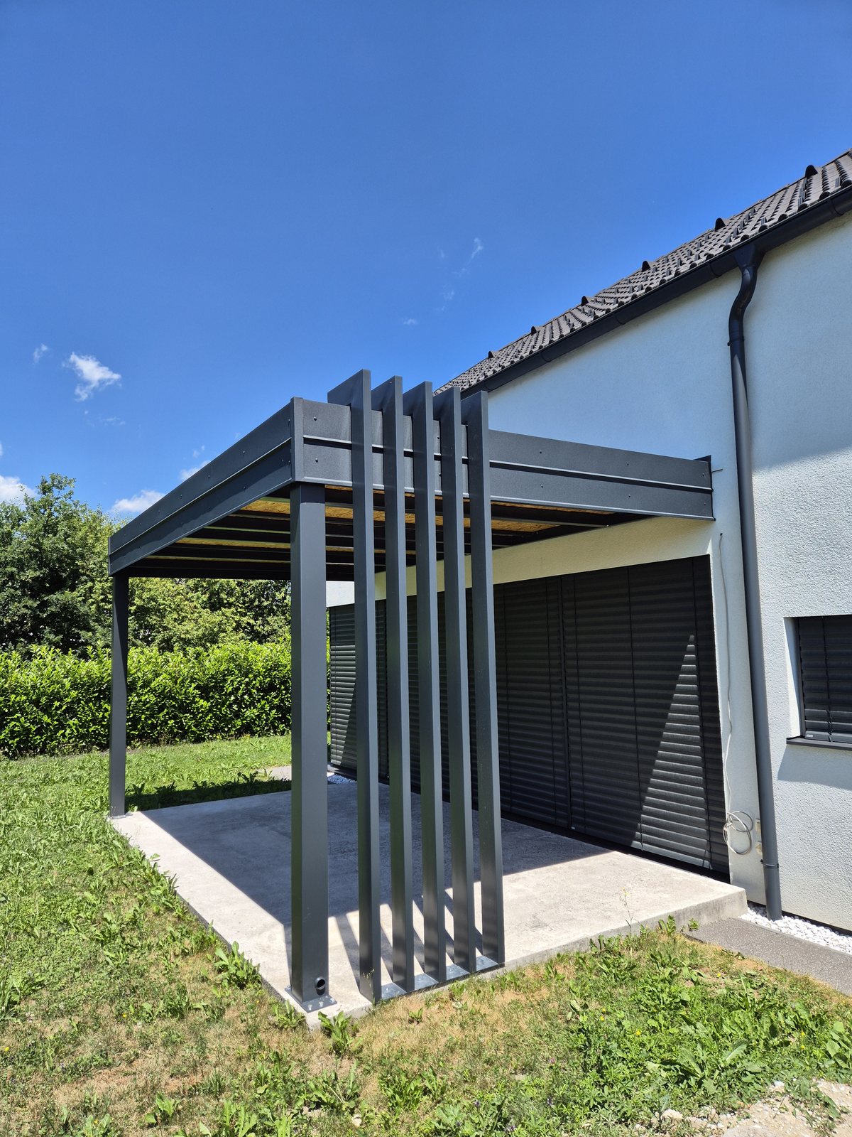 Kovinski nadstrešek in pergola po meri