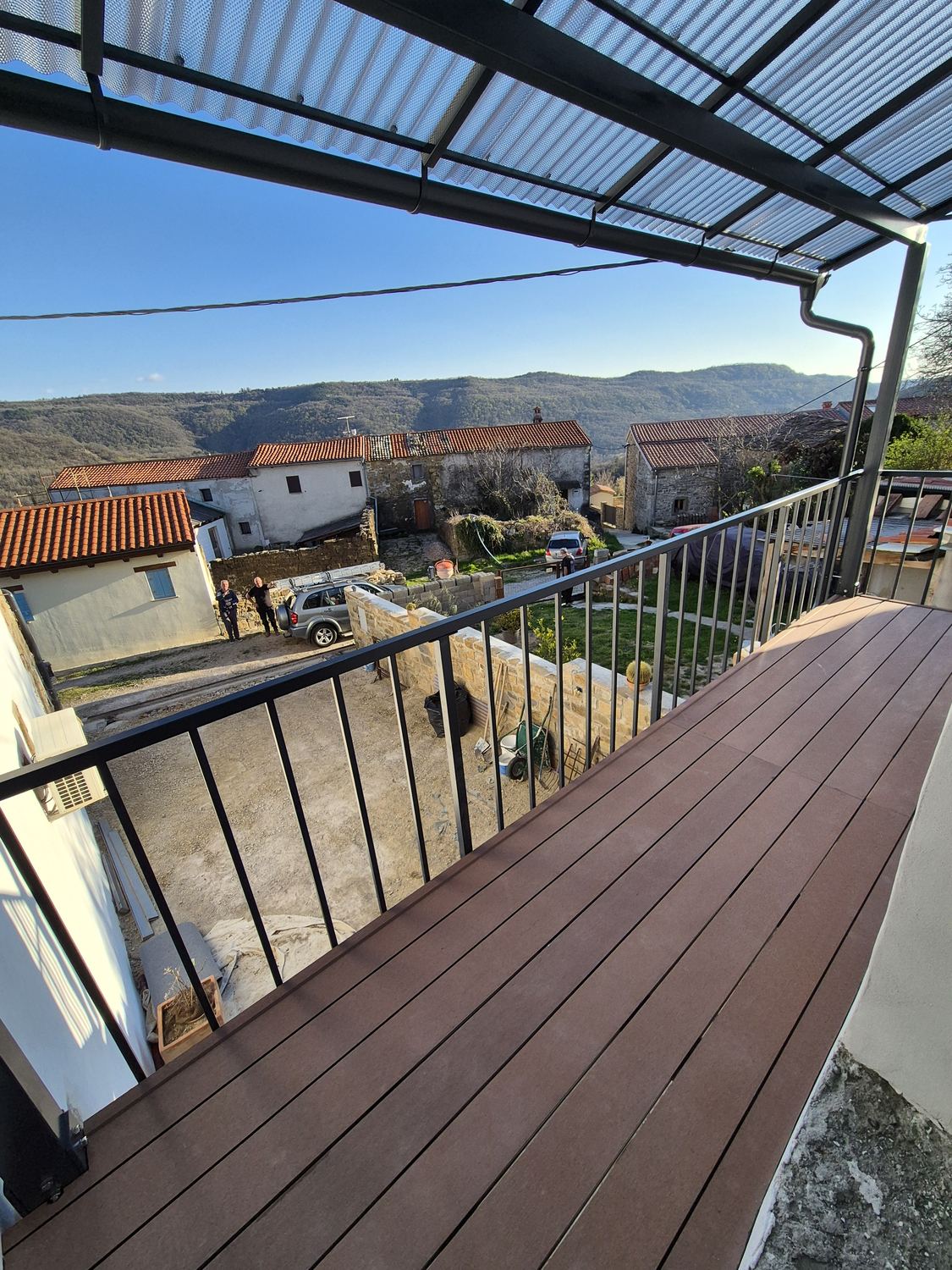 Balkon in stopnice